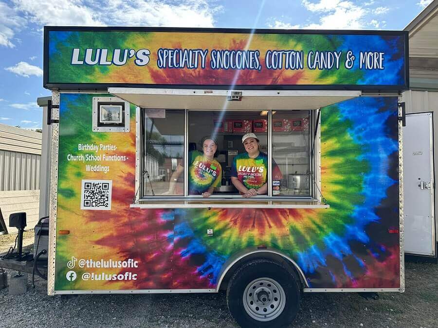 Lulu’s Specialty snocones food truck